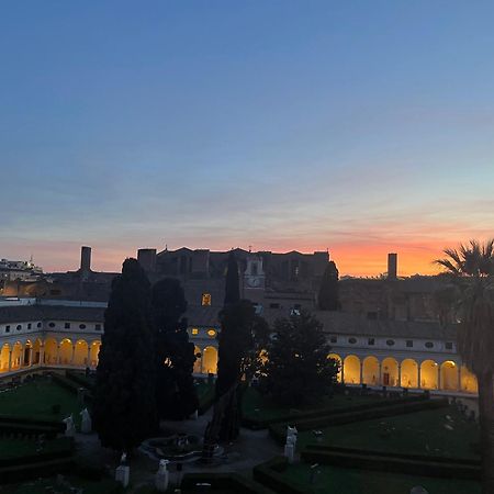 Camera X2 Con Magnifica Vista Sul Chiostro Di Michelangelo E Le Terme Di Diocleziano Rome Bagian luar foto